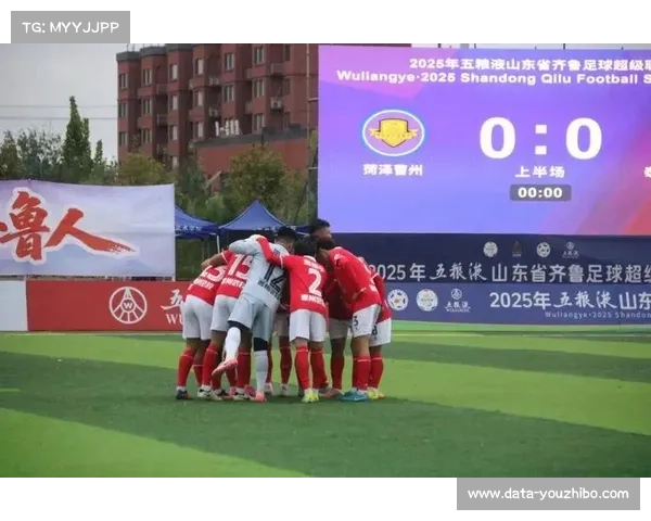 首轮多场比赛通过加时分出胜负，联赛竞争加剧。