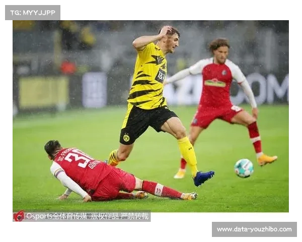 赖尔森上半场完成助攻帽子戏法,创多特蒙德队史纪录