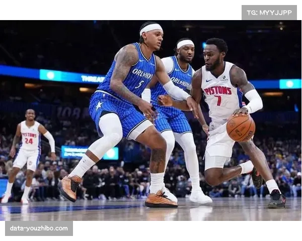 猛龙大胜篮网锁定东部第五，魔术76人将战附加赛争夺最后席位